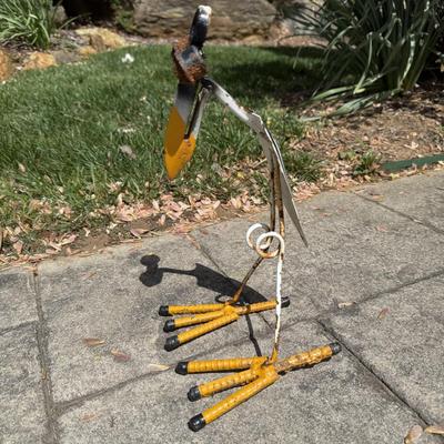 Two Metal Garden Art Bird Sculptures (G-HS)