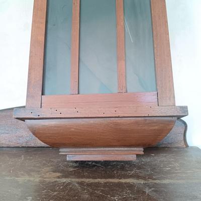 LOT 685: Vintage Wall Clock