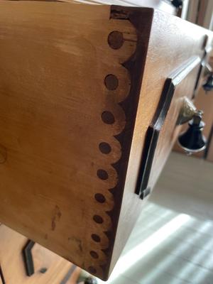 Antique dresser/mirror