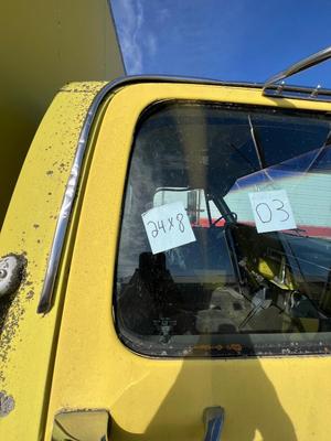 1989 GMC two ton does not run 24’ box