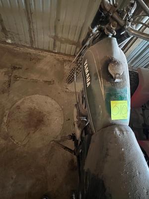 Yamaha dirt bike, no title, has keys