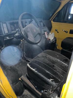 1994 GMC 1 ton HighCube