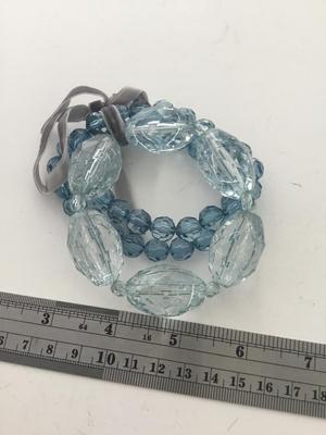 Light blue crystal type stretchy bracelet