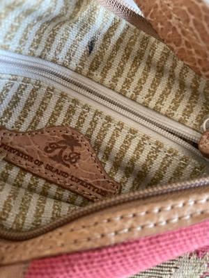 Assortment of six handbags