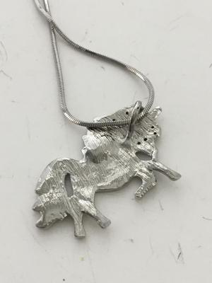 Unmarked unicorn necklace