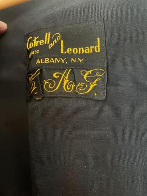 Commencement robes