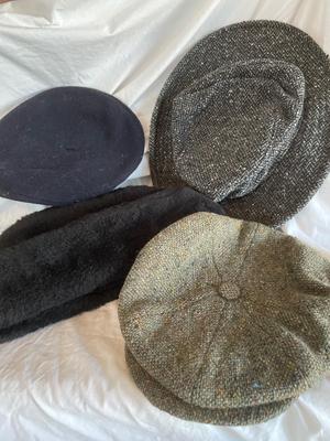 Great collection of men’s hats
