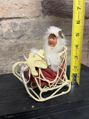 Byer’s Figurines - Mrs. Claus Stitching