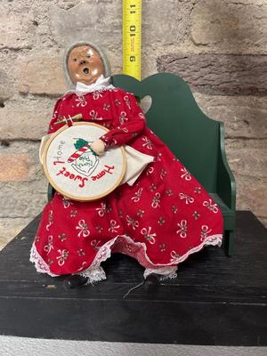 Byer’s Figurines - Mrs. Claus Stitching