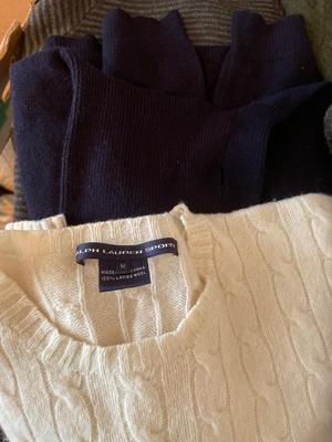 Bundle women’s sweaters