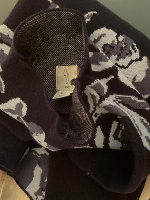 Bundle women’s sweaters