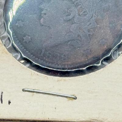 LOT 543J: Antique US Coins: 1810 Liberty Head One Cent Piece, Early 1800s Large Cents & 1909 VDB Penny