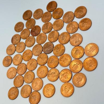 LOT 550J: 1956 Great Britain Queen Elizabeth II Farthing Coins