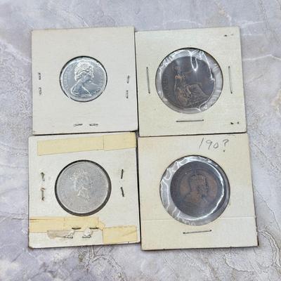 LOT 557J: Vintage “VOTE CARTER” Jimmy Carter Medallion/Coin, Canadian Pennies & Collection of Foreign Coins