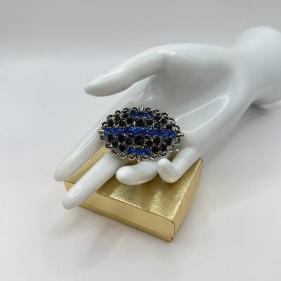LOT 568J: Vintage Hollycraft Silvertone Blue Rhinestone Brooch
