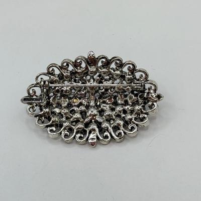 LOT 568J: Vintage Hollycraft Silvertone Blue Rhinestone Brooch