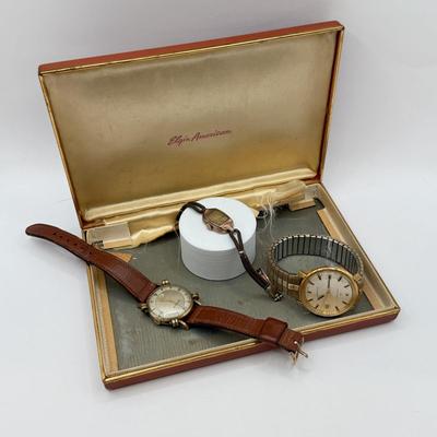 LOT 584J: Collection of Vintage Watches, Disney Toy Story Glasses Tin & Buzz Lightyear Pen