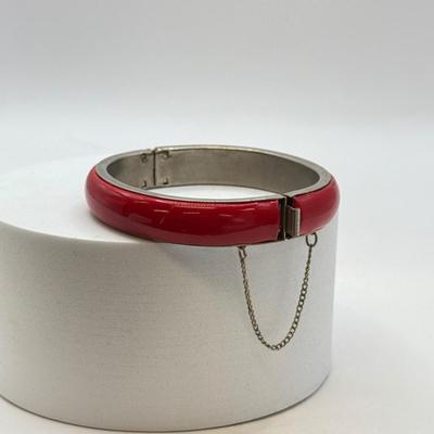 LOT 581J: RED Collection: Vintage Murano Wedding Cake & Faceted Glass Bead Necklace, Red Hinged Bangle Bracelet w/ Safety Chain &...