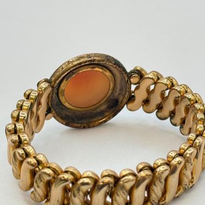 LOT 580J: Antique c. 1920s DFB Co Carmen Cameo Sweetheart Expandable Bracelet
