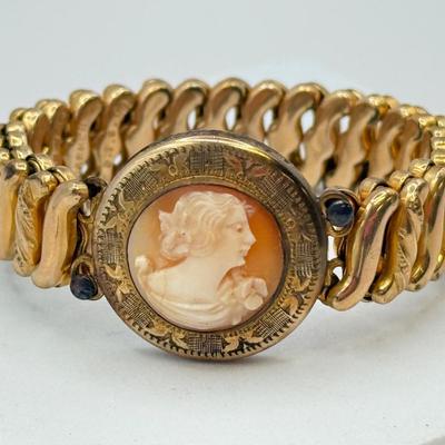 LOT 580J: Antique c. 1920s DFB Co Carmen Cameo Sweetheart Expandable Bracelet