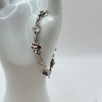 LOT 1J: Sterling Silver (925) Collection 15" Necklace w/Pendant, Mother of Pearl Earrings, Heart & Flower Bracelet