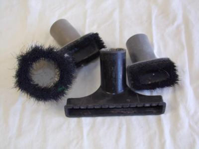 Vacuum brush and head attachments, 4 pcs.