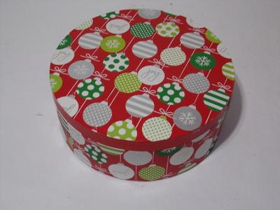 Sturdy hat/gift box. about 13.5"dia.x 5"T