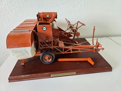 Franklin Mint Allis-Chalmers Type 60A All-Crop Harvester – Die-Cast Model on Base