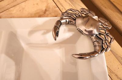 Lot #41 "Mud pie" Crab divided Serving Dish - never used