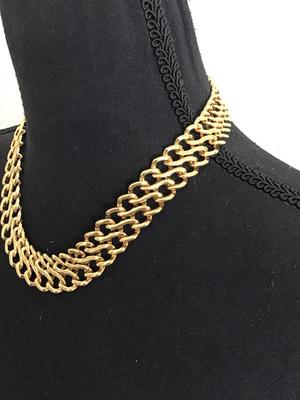 Beautiful Gold Tone Collar Fashion Necklace