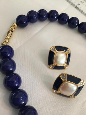 Excellent Condition Square Enamel Faux Pearl Set. Avon Vintage