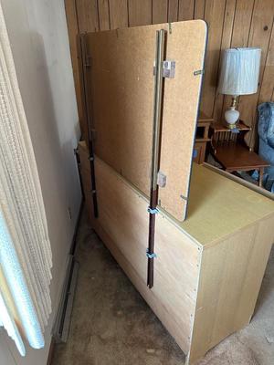 6 DRAWER DRESSER WITH MIRROR