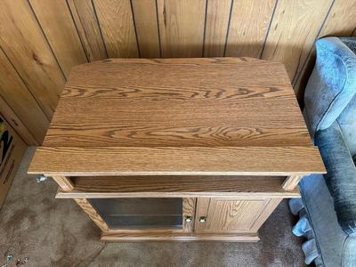 MEDIA STAND WITH GLASS FRONT DOOR AND DVD/CD STORAGE