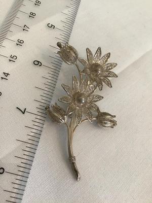 Vintage Sterling Silver Filagree Brooch