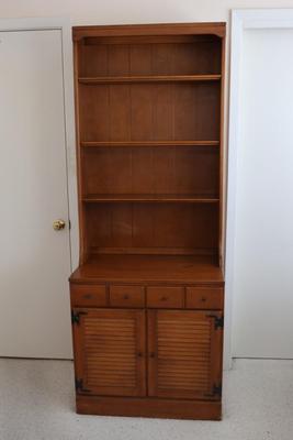 Thomasville Maple Shutter Cabinet W/ Bookcase Early American Vintage