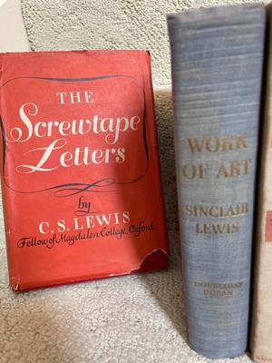 Collection of Sinclair Lewis books