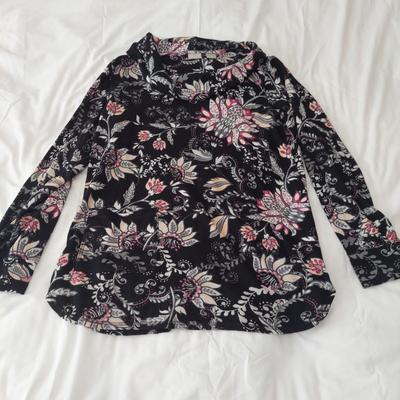 Chicos Jacket, Tops & More Size 0/1 (PBB-BBL)