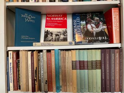 Large group of Norwegian/American books