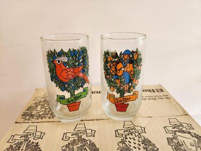 Lot #61 Complete Set of Vintage Anchor Hocking 12 days of Christmas Glasses in original Box