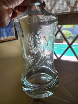 Lot #68 Etched Glass Decantur with 5 Cordial Glasses