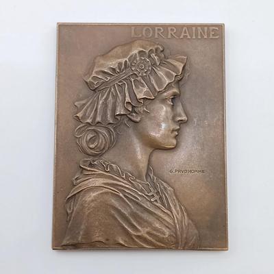 LOT 1: Set of 5 Metal Medallions- Shirley Temple Black, Lorraine, France, Eva Adams & More
