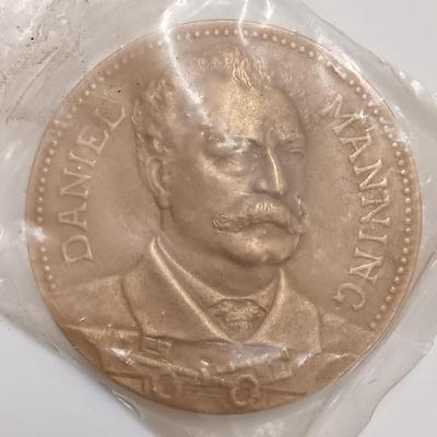 LOT 2: Set of 5 Metal Medallions- Leslie M. Shaw, Stella B. Hackel & More