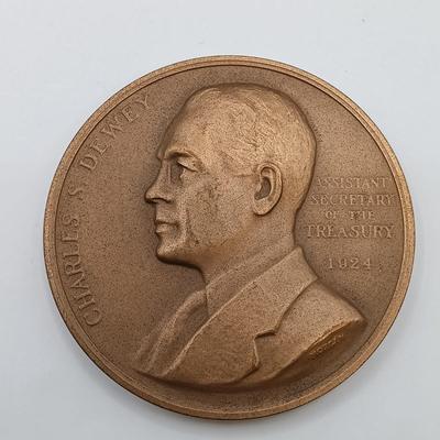 LOT 6: Set of 5 Metal Medallions- Daniel Manning, Charles S. Dewey & More