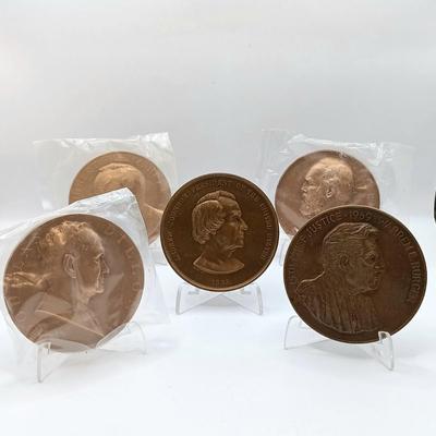 LOT 7: Set of 5 Metal Medallions- Warren E. Burger, Hubert H. Humphrey, Andrew Johnson & More