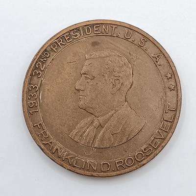 LOT 8: Set of 5 Metal Medallions- Franklin D. Roosevelt, Daniel Manning & More