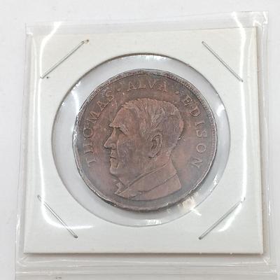 LOT 10: Set of 5 Metal Medallions- Thomas Edison 1913 Electrical Exposition, Wallace and Tiernan & More
