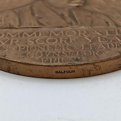 LOT 11: Set of 5 Metal Medallions- Jean Mermoz, Marshal Foch, William H. Seward & More