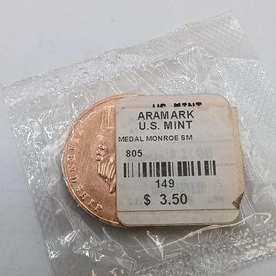 LOT 13: Set of 7 Aramark US Mint Medals- Washington, Adams, Lincoln, Jefferson & More