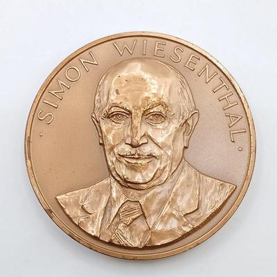 LOT 15: Set of 5 Metal Medallions- Cyrus W. Field Atlantic Telegraph, Simon Wiesenthal, Grover Cleveland & More