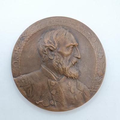 LOT 22: Set of 4 Metal Medallions- Abraham Lincoln, Stone Mountain & PA Monument at Gettysburg 1910